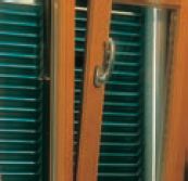 Folding shutter