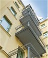 Thermal separation of balconies in existing buildings